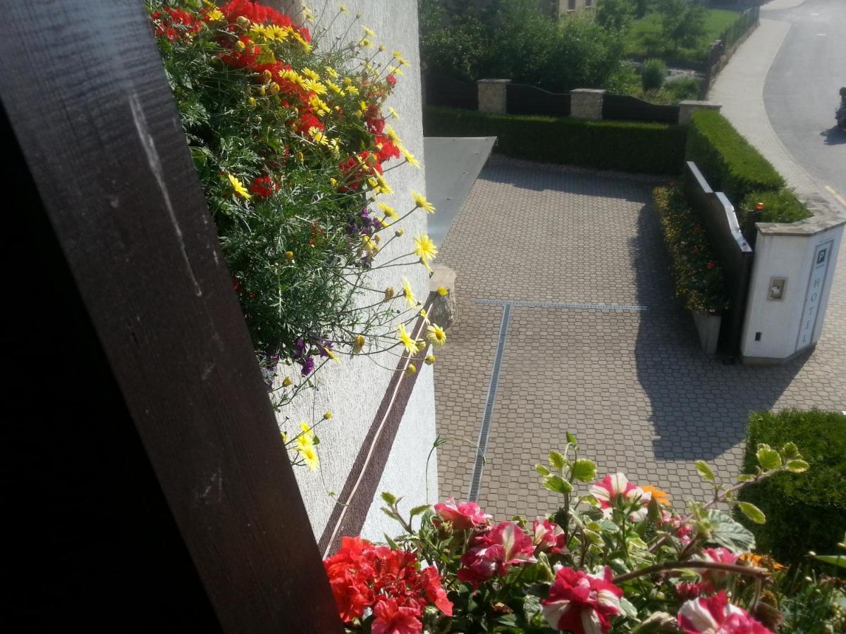 Antik Hotel Sofia Litomysl Exterior photo