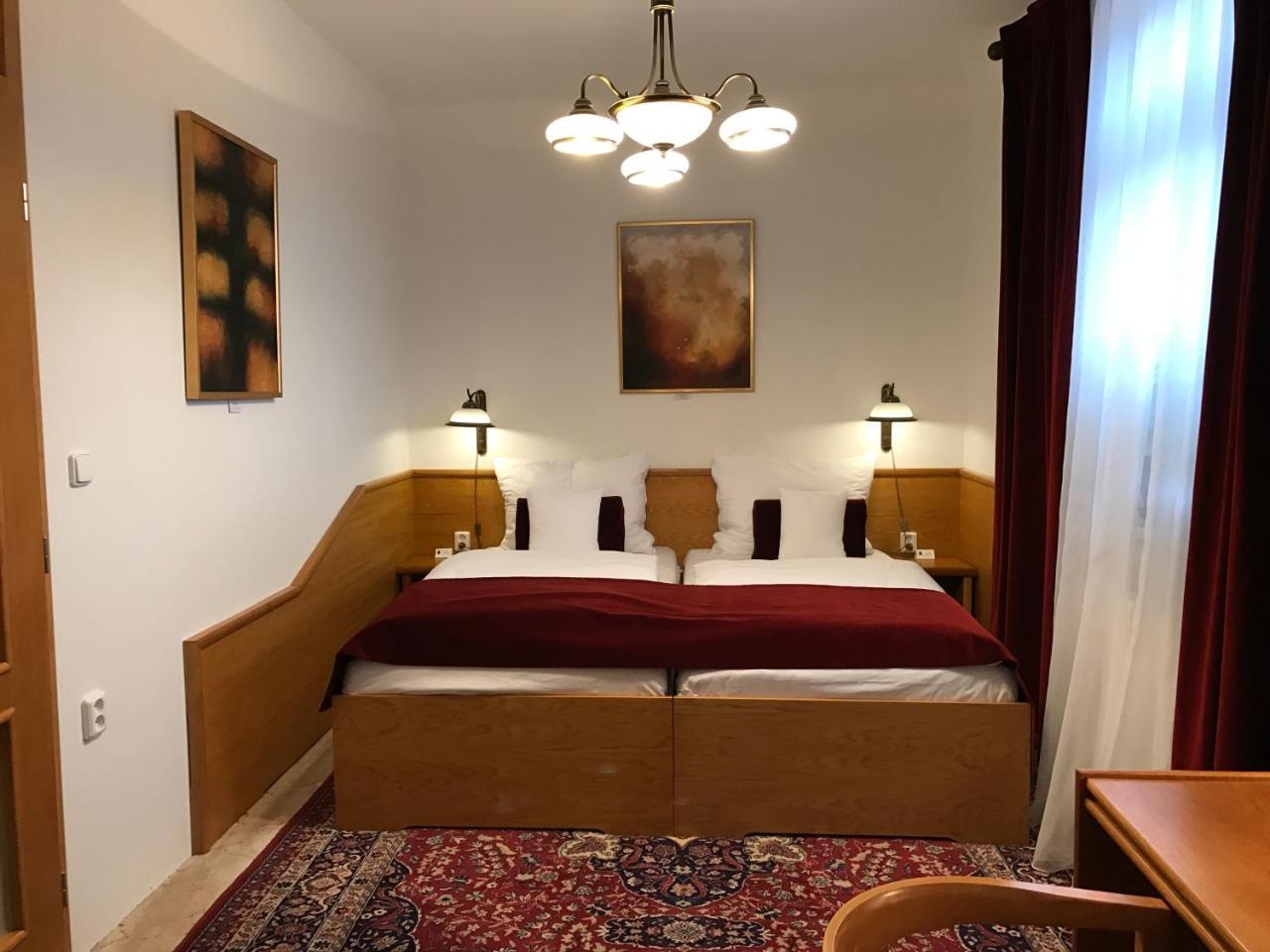 Antik Hotel Sofia Litomysl Exterior photo