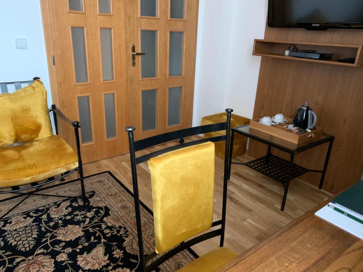 Antik Hotel Sofia Litomysl Exterior photo